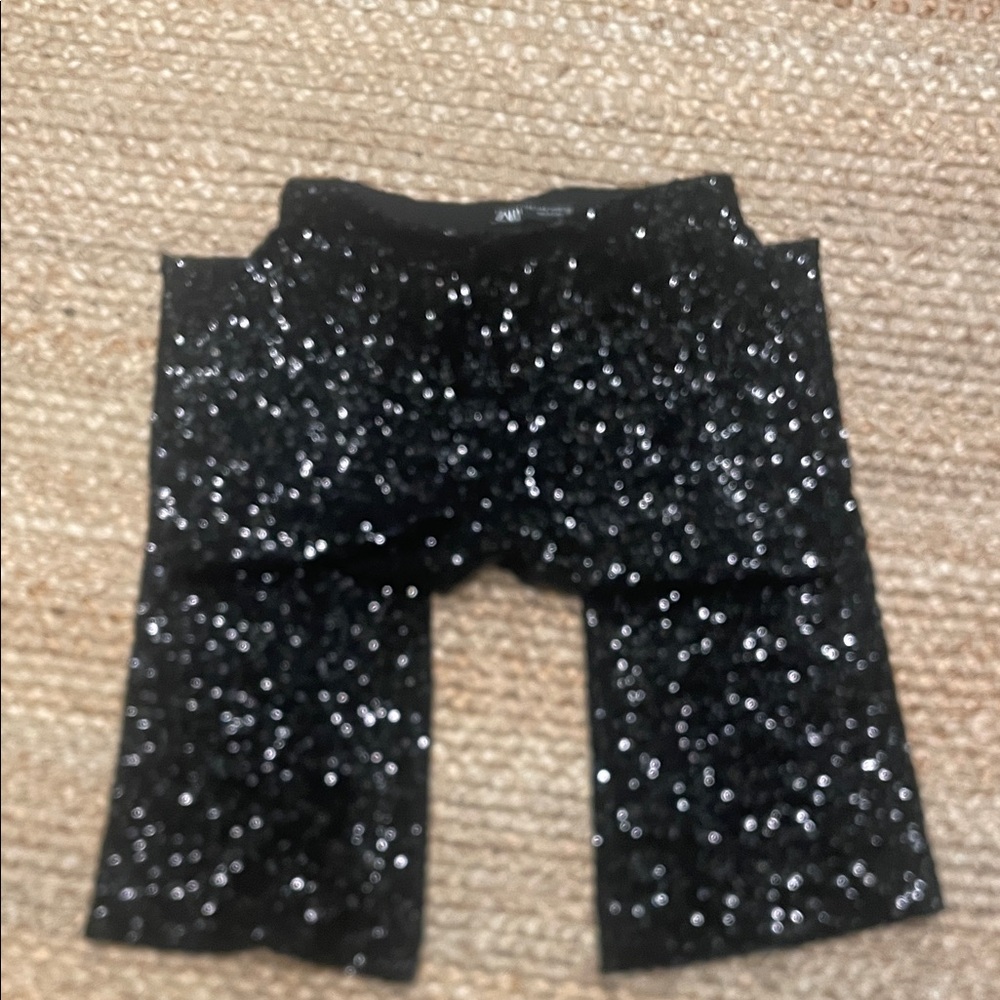 Zara Black Sequin flare pants - Elegant Evening Wear - Picture 2 of 6